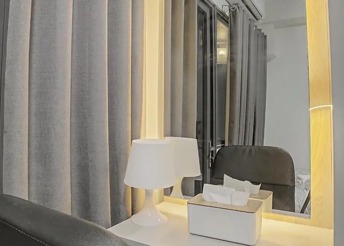 Cozy 1br Balcony With Pool View Free Parking Hotel