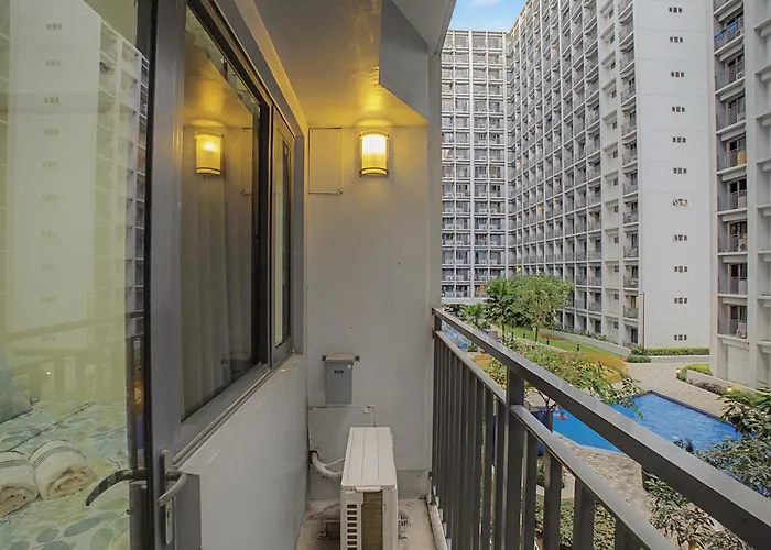Cozy 1br Balcony With Pool View Free Parking